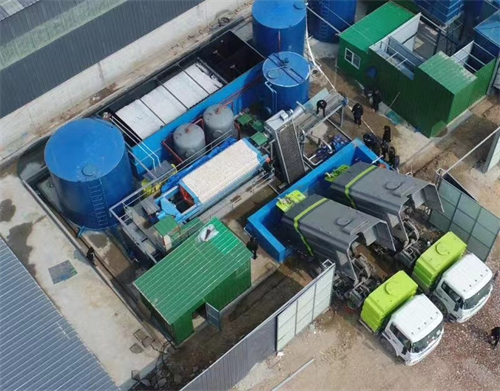 1693276224895676.jpg 1693207796368193.jpg